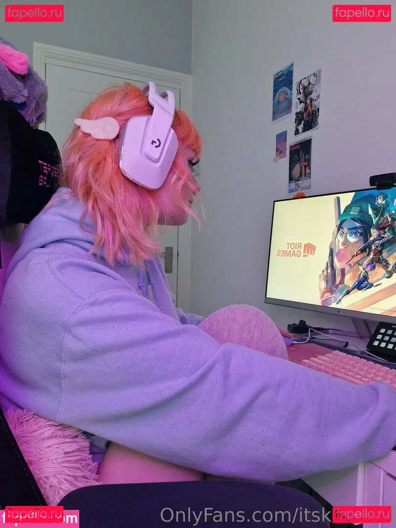 itskhloelol Onlyfans Photo Gallery 