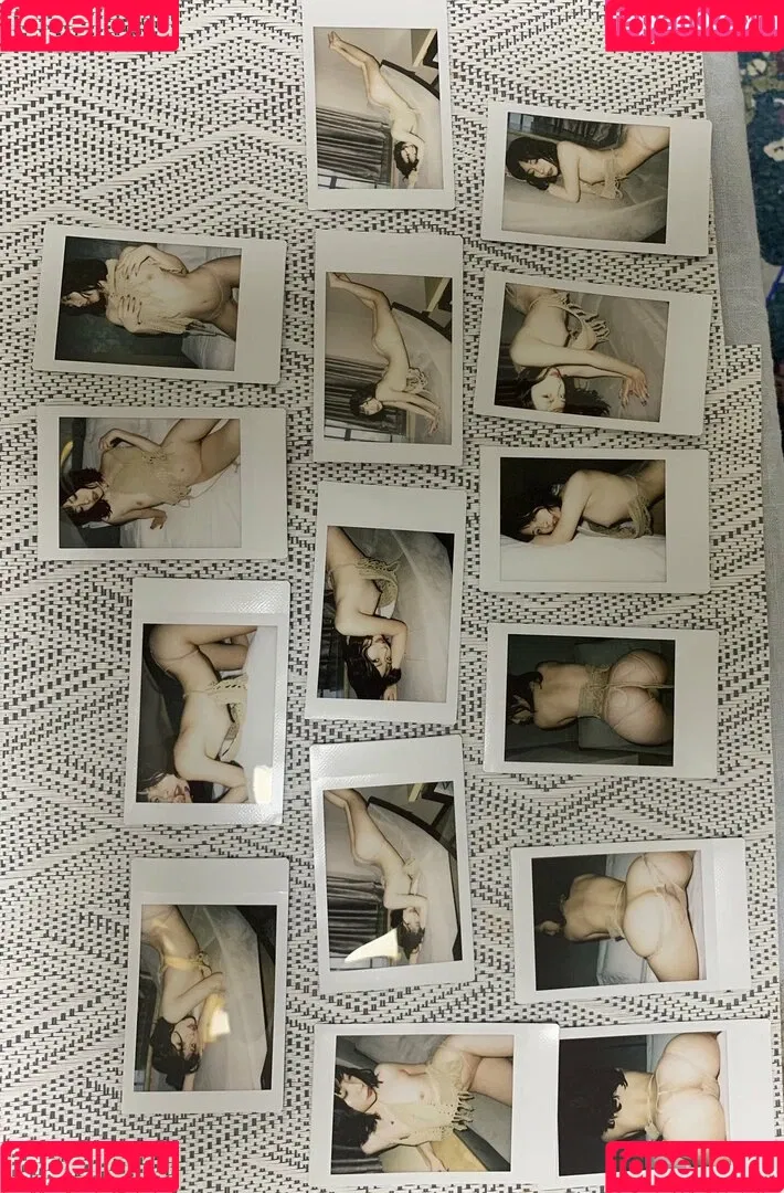 yunij98 Onlyfans Photo Gallery 