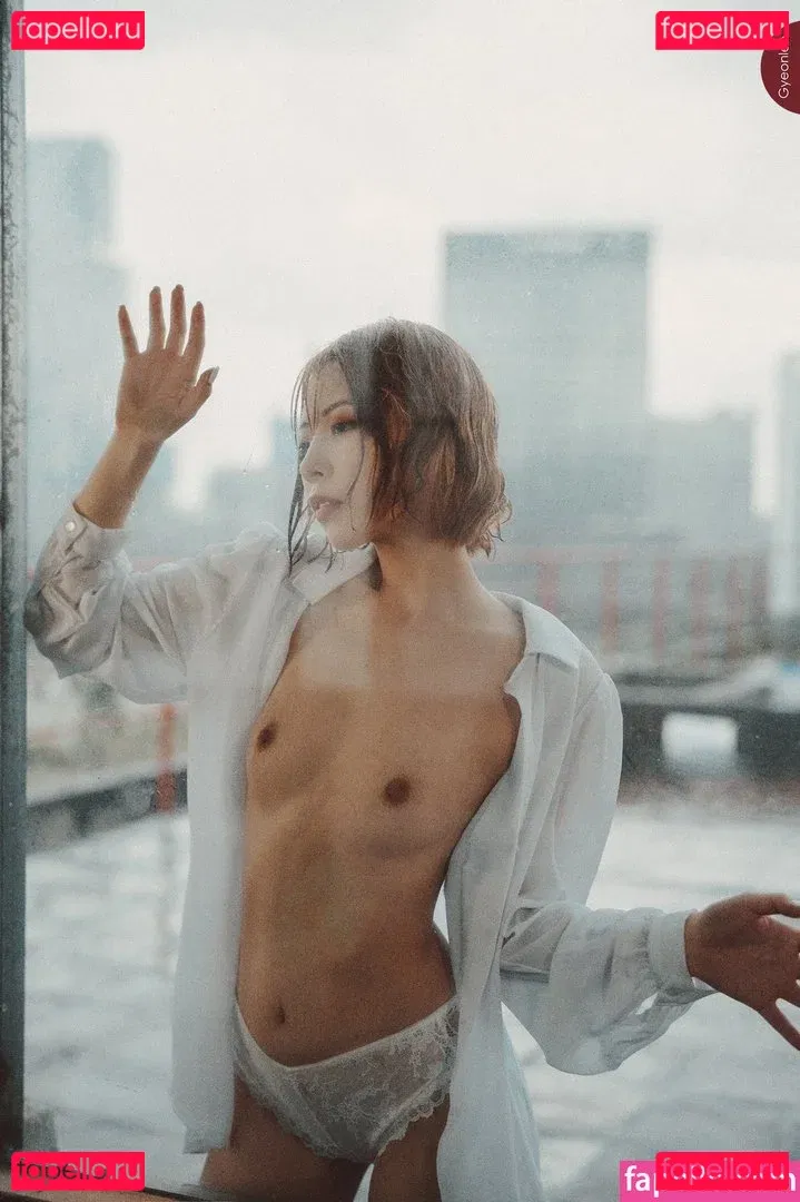 yunij98 Onlyfans Photo Gallery 