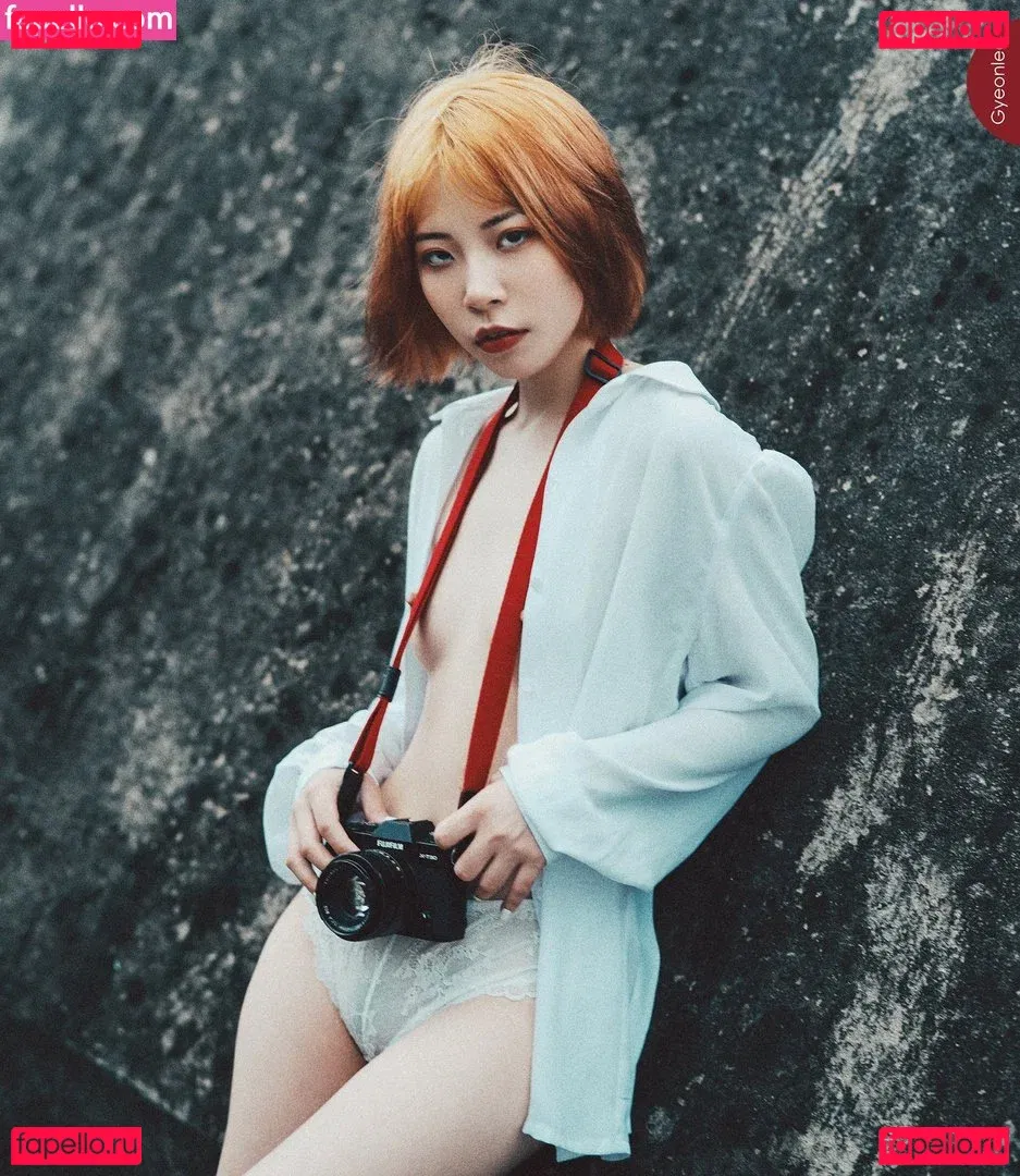 yunij98 Onlyfans Photo Gallery 