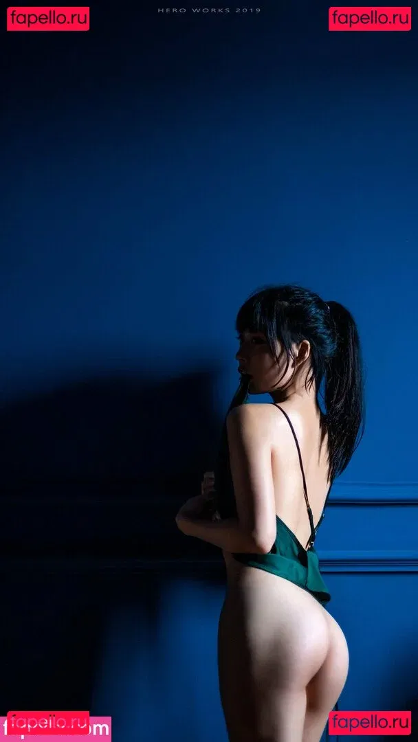 yunij98 Onlyfans Photo Gallery 