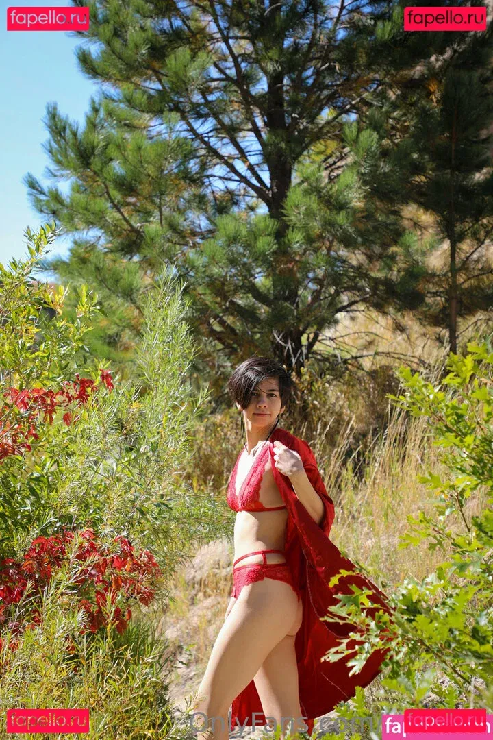 unisexi Onlyfans Photo Gallery 