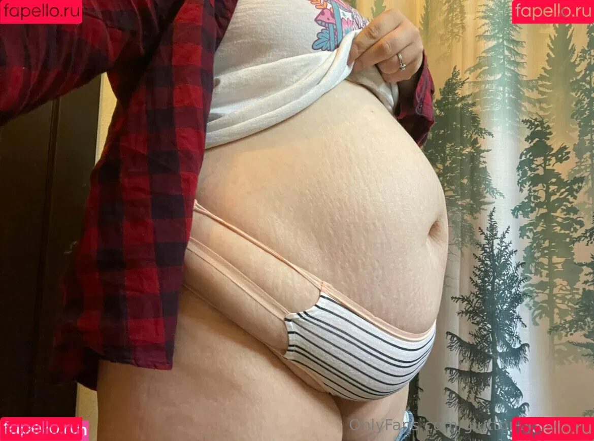 gluttonoussquid Onlyfans Photo Gallery 