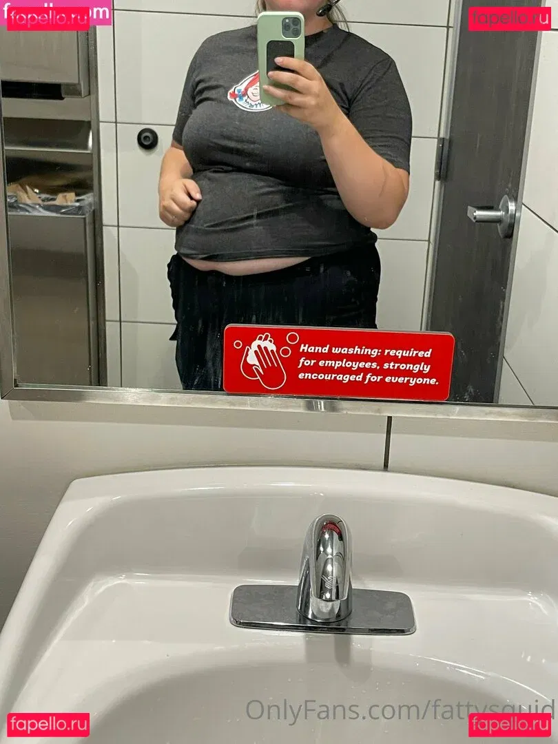 gluttonoussquid Onlyfans Photo Gallery 