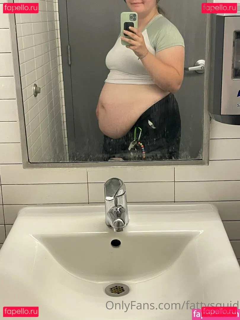 gluttonoussquid Onlyfans Photo Gallery 