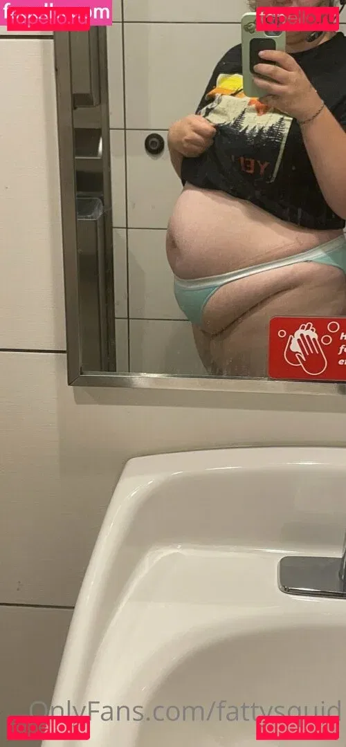 gluttonoussquid Onlyfans Photo Gallery 