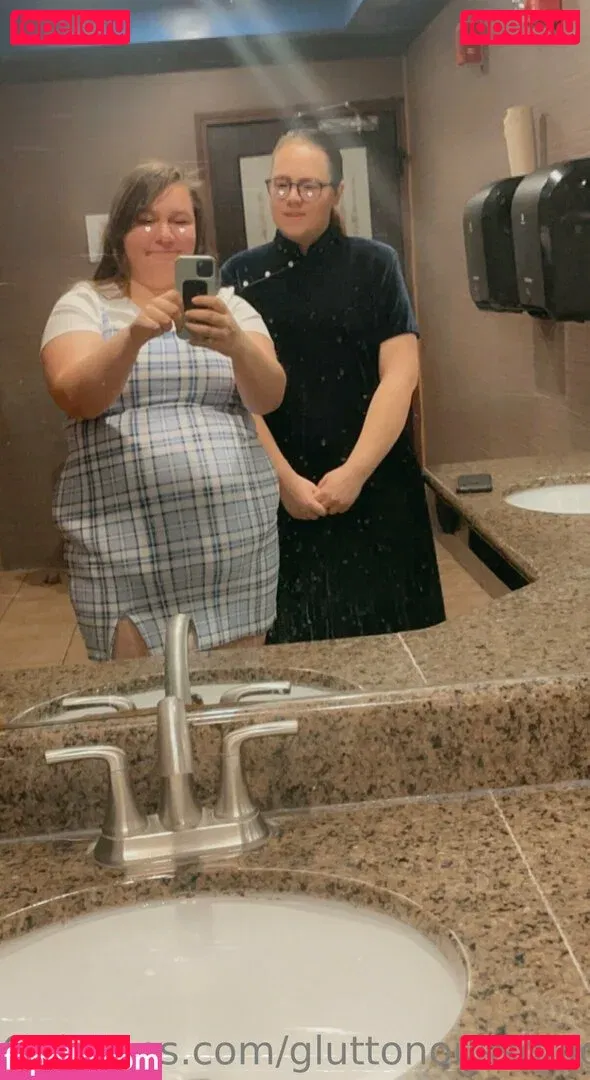 gluttonoussquid Onlyfans Photo Gallery 