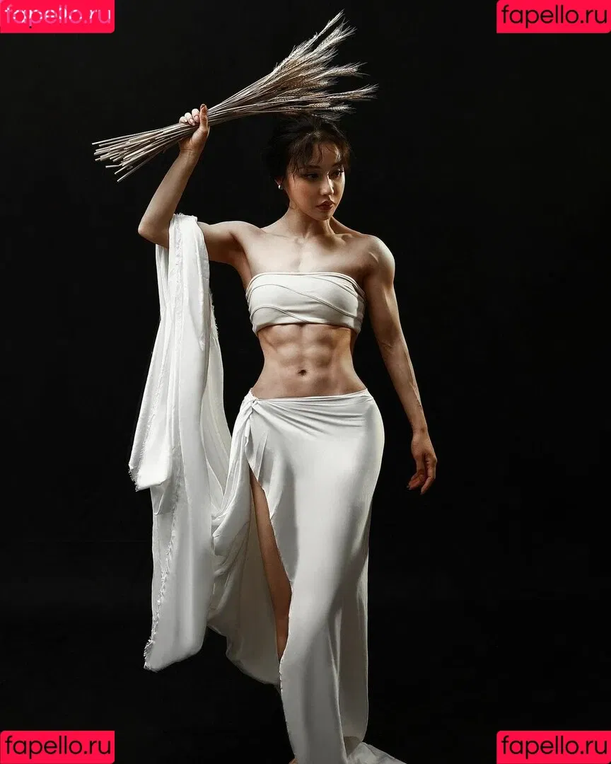 Yuan Herong Onlyfans Photo Gallery 
