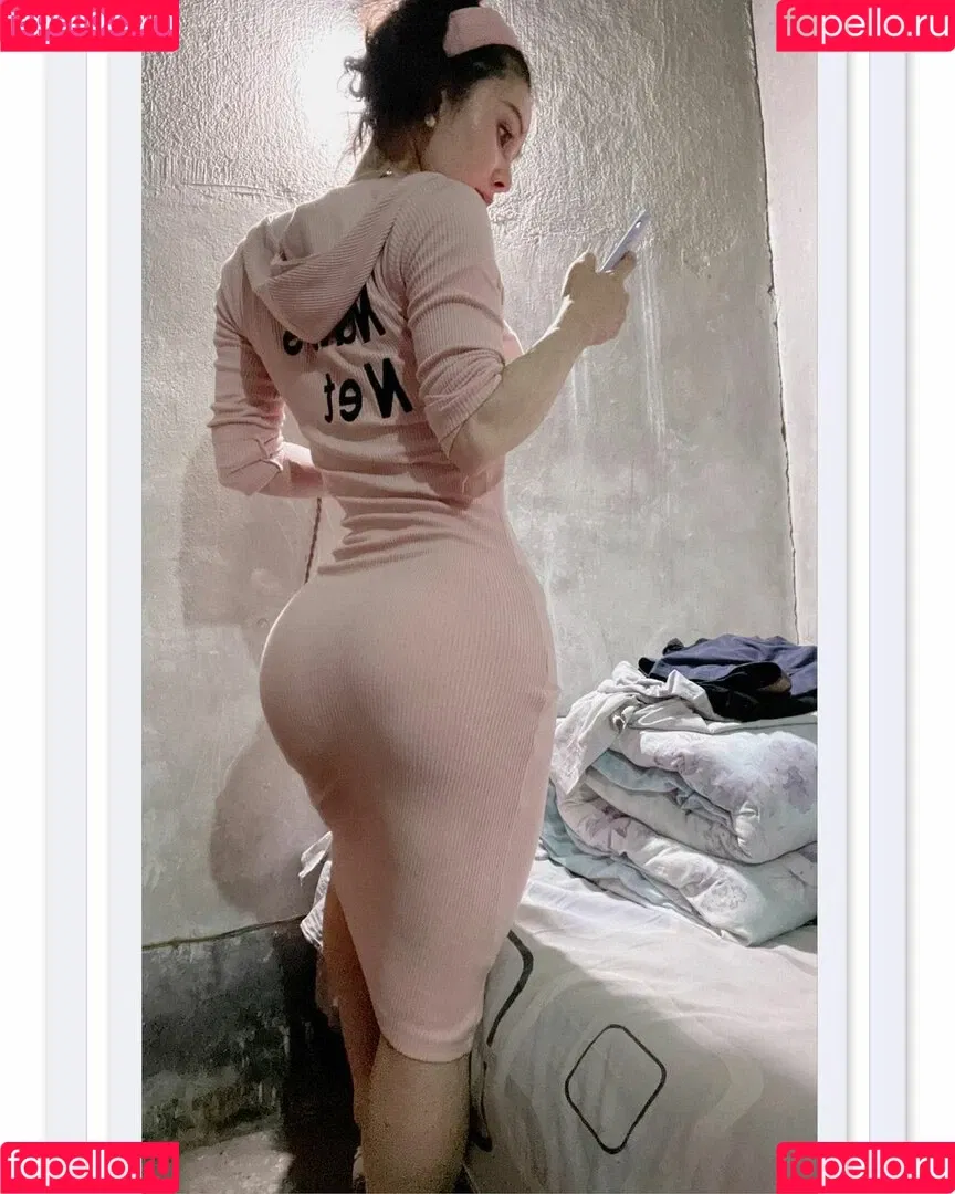 Yuan Herong Onlyfans Photo Gallery 