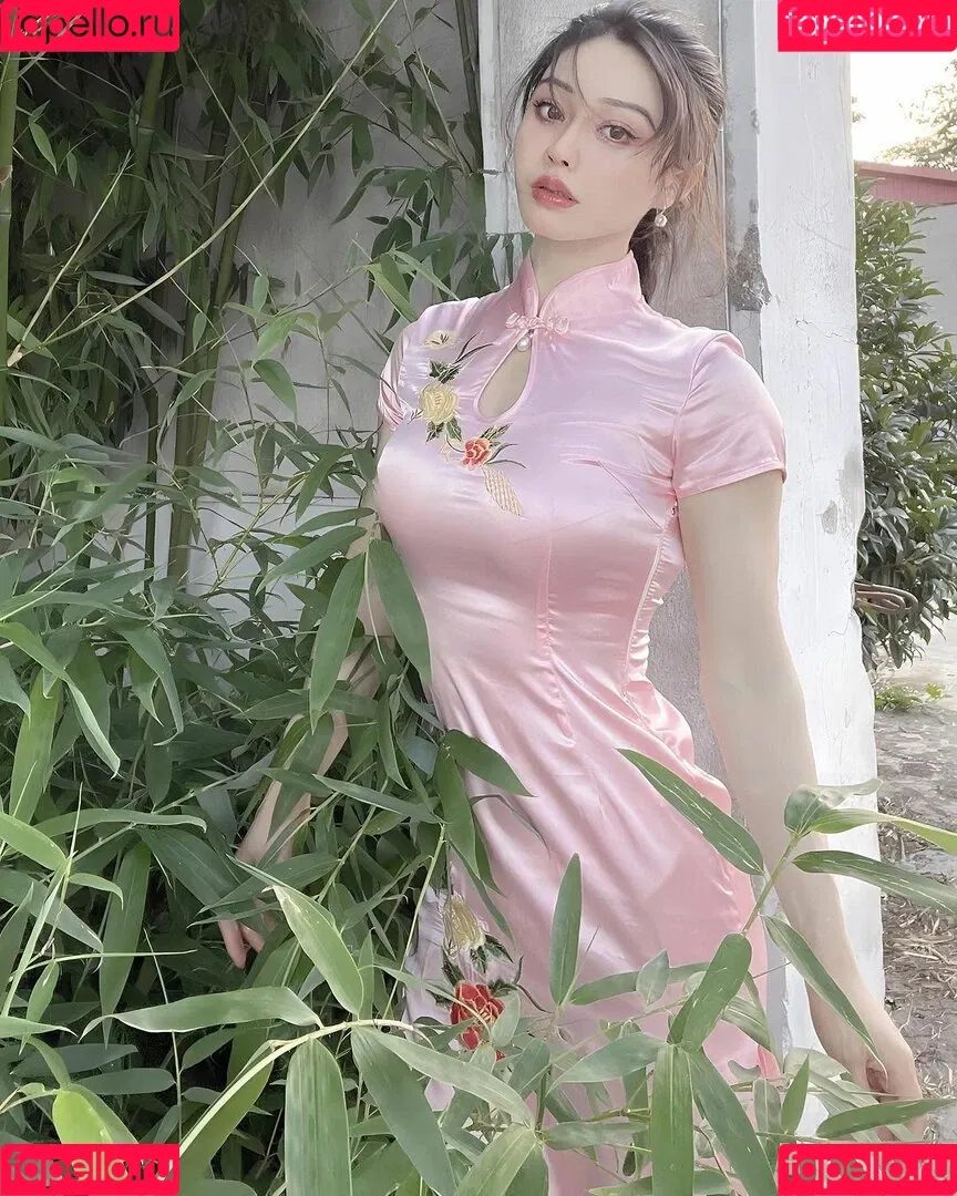 Yuan Herong Onlyfans Photo Gallery 