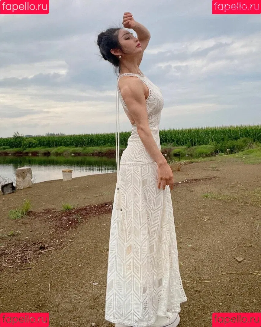 Yuan Herong Onlyfans Photo Gallery 