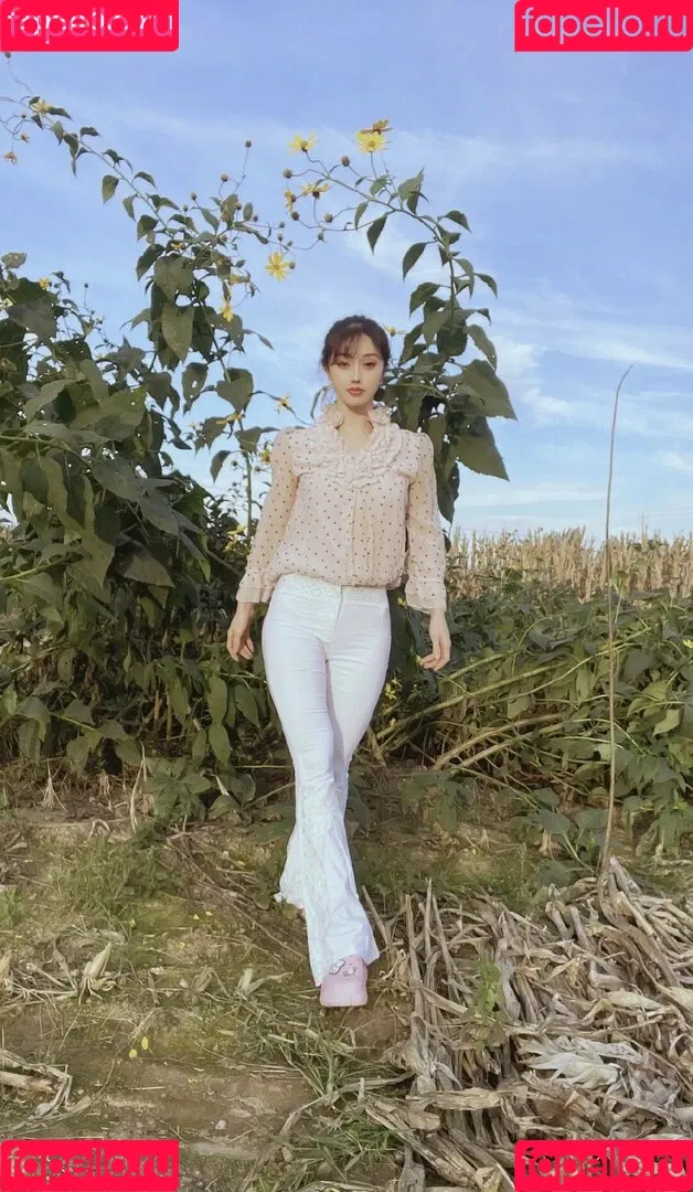 Yuan Herong Onlyfans Photo Gallery 