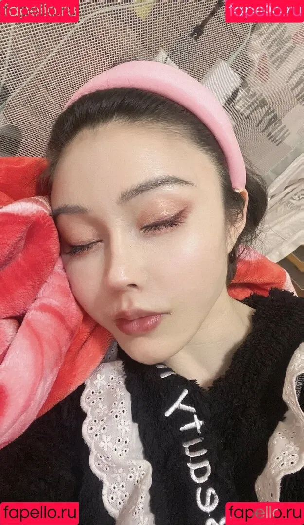 Yuan Herong Onlyfans Photo Gallery 