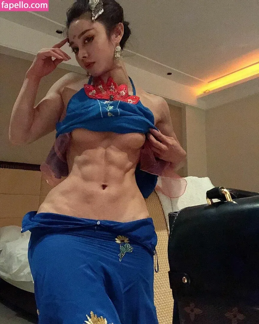 Yuan Herong Onlyfans Photo Gallery 