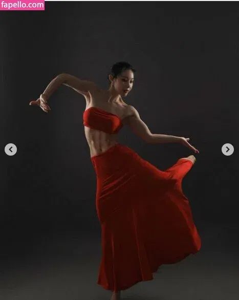 Yuan Herong Onlyfans Photo Gallery 