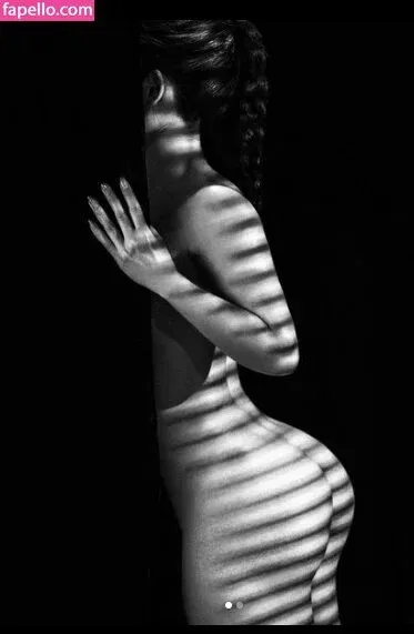 Yuan Herong Onlyfans Photo Gallery 