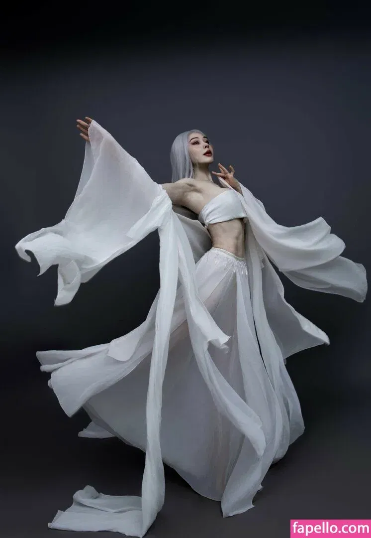 Yuan Herong Onlyfans Photo Gallery 