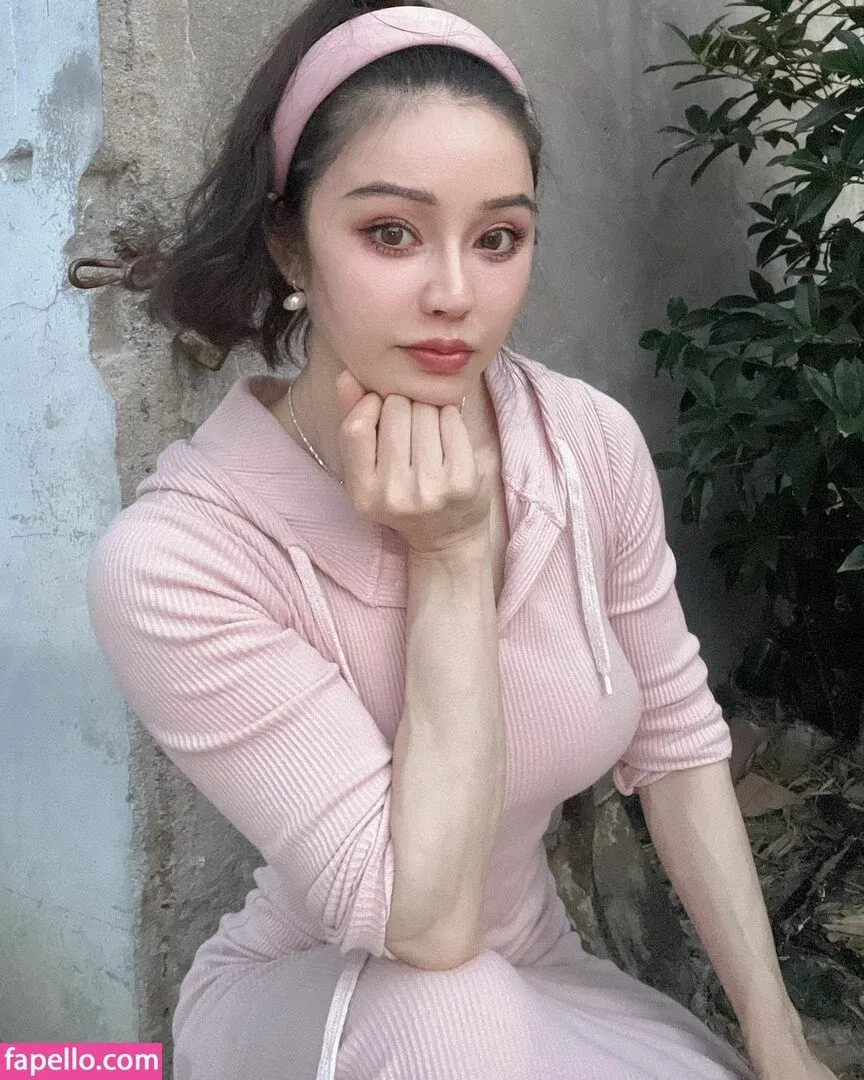 Yuan Herong Onlyfans Photo Gallery 