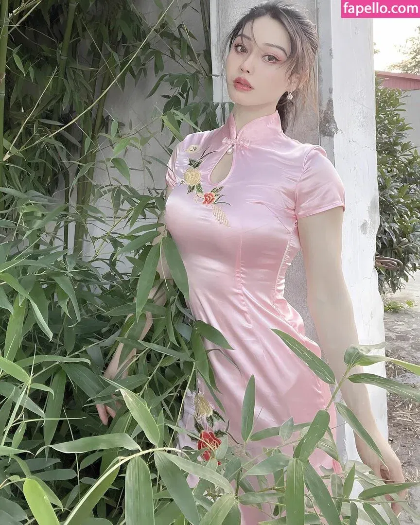 Yuan Herong Onlyfans Photo Gallery 