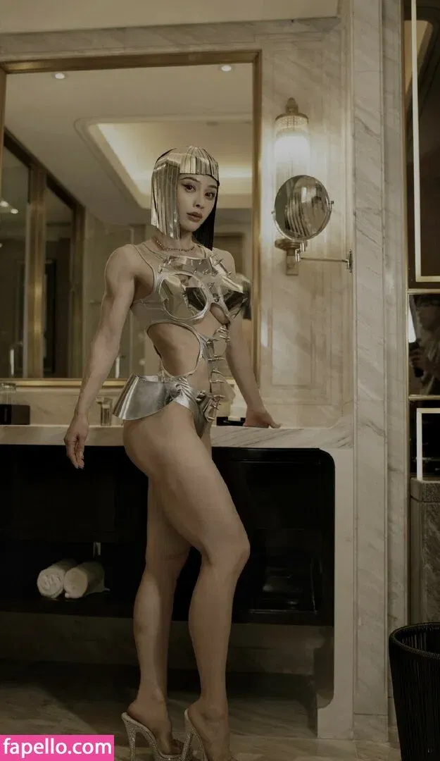 Yuan Herong Onlyfans Photo Gallery 