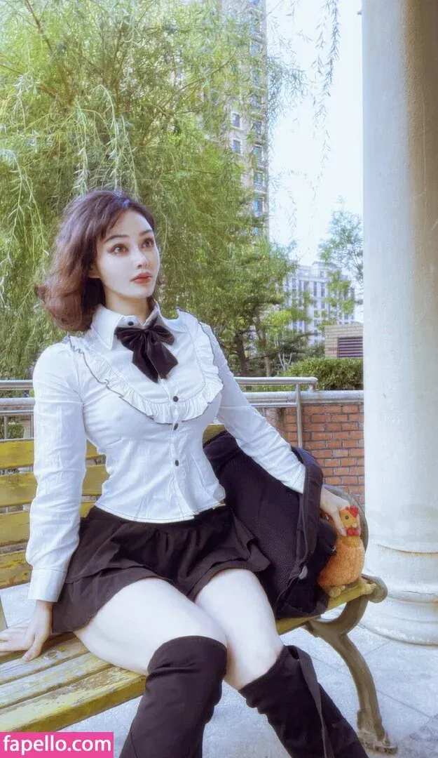 Yuan Herong Onlyfans Photo Gallery 