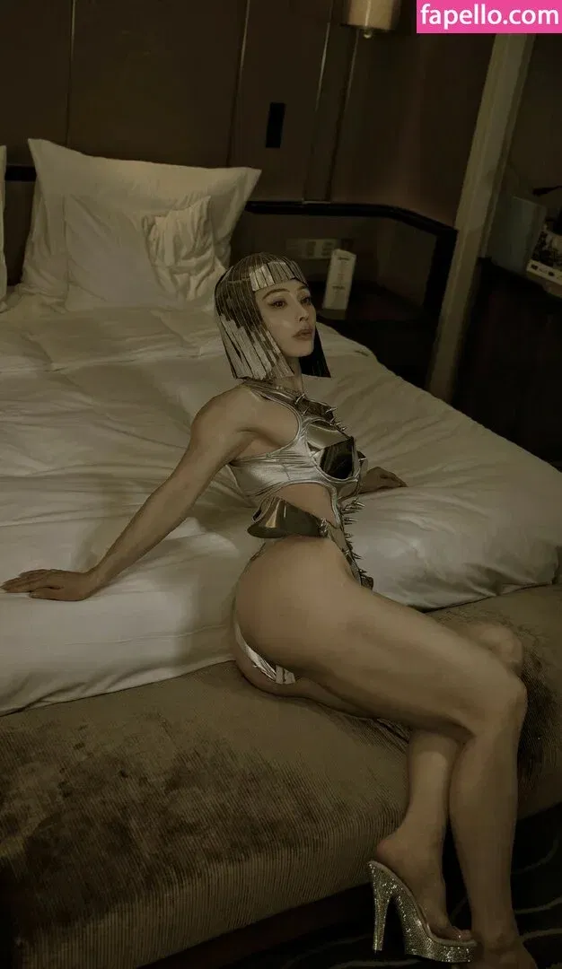 Yuan Herong Onlyfans Photo Gallery 