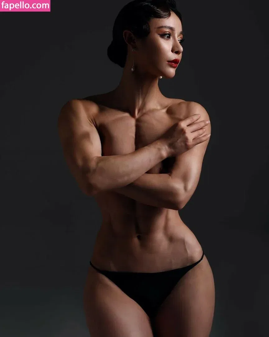 Yuan Herong Onlyfans Photo Gallery 