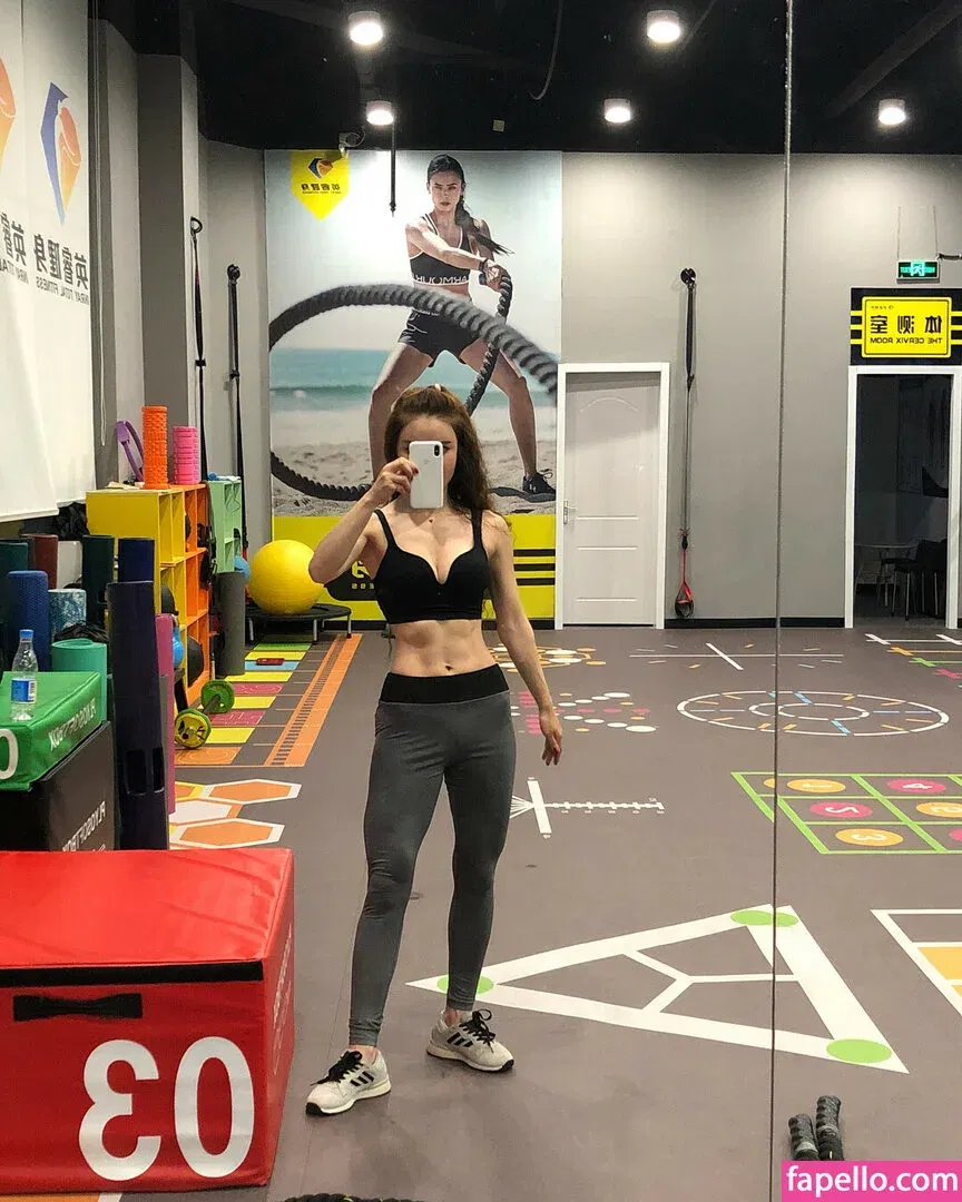 Yuan Herong Onlyfans Photo Gallery 