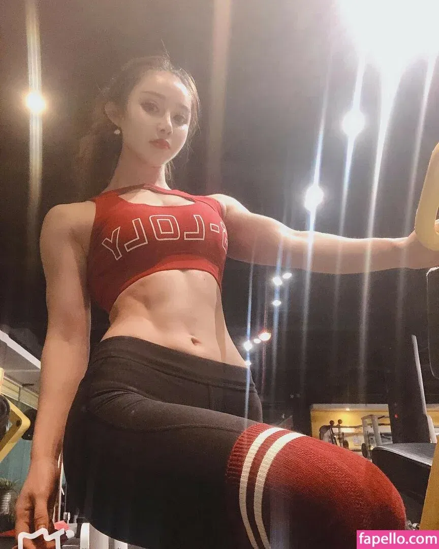 Yuan Herong Onlyfans Photo Gallery 