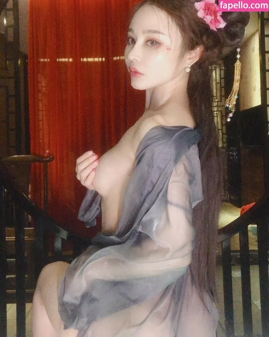 Yuan Herong Onlyfans Photo Gallery 