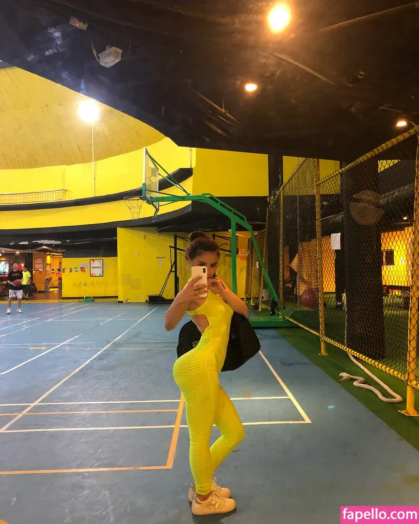 Yuan Herong Onlyfans Photo Gallery 