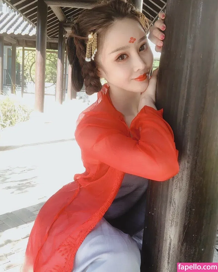 Yuan Herong Onlyfans Photo Gallery 