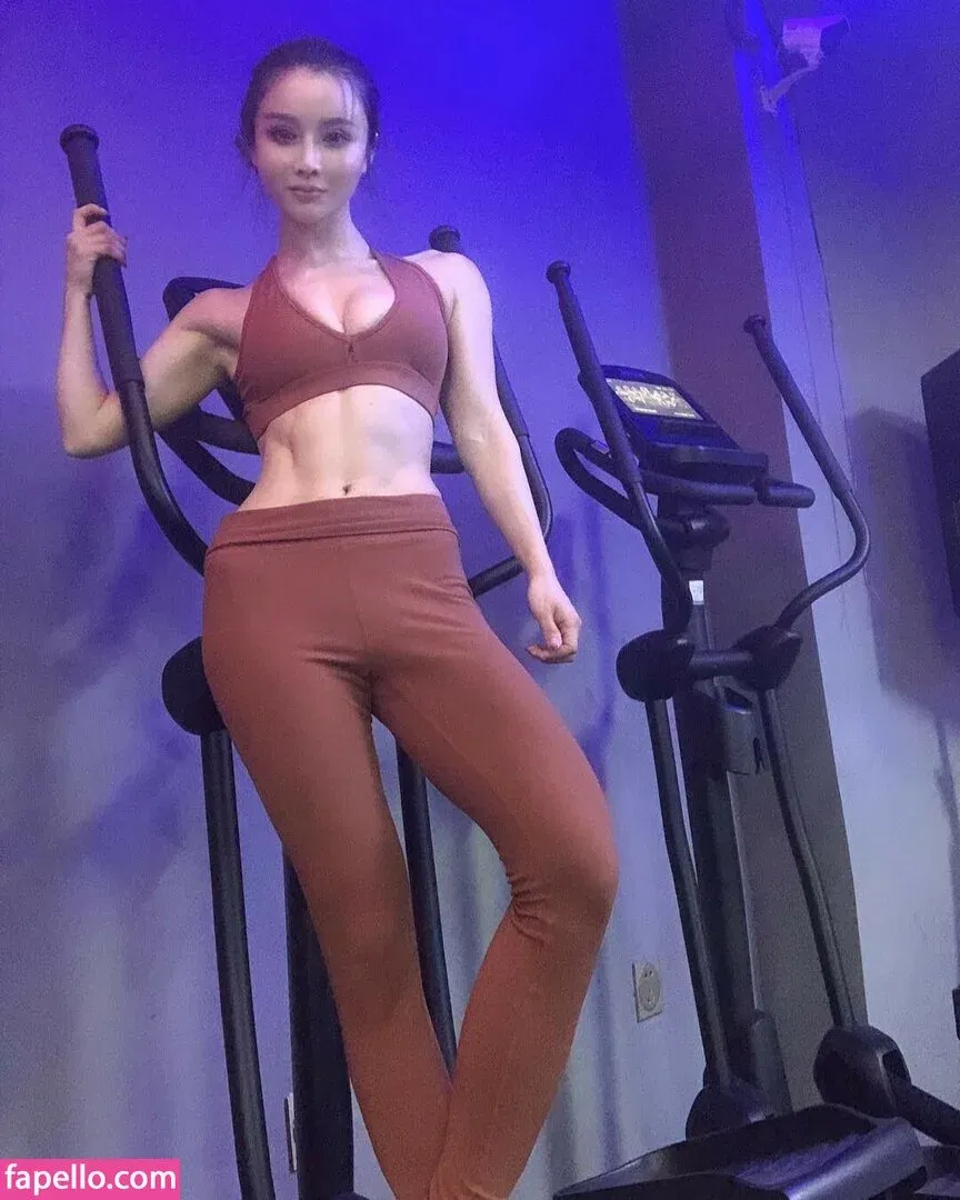 Yuan Herong Onlyfans Photo Gallery 