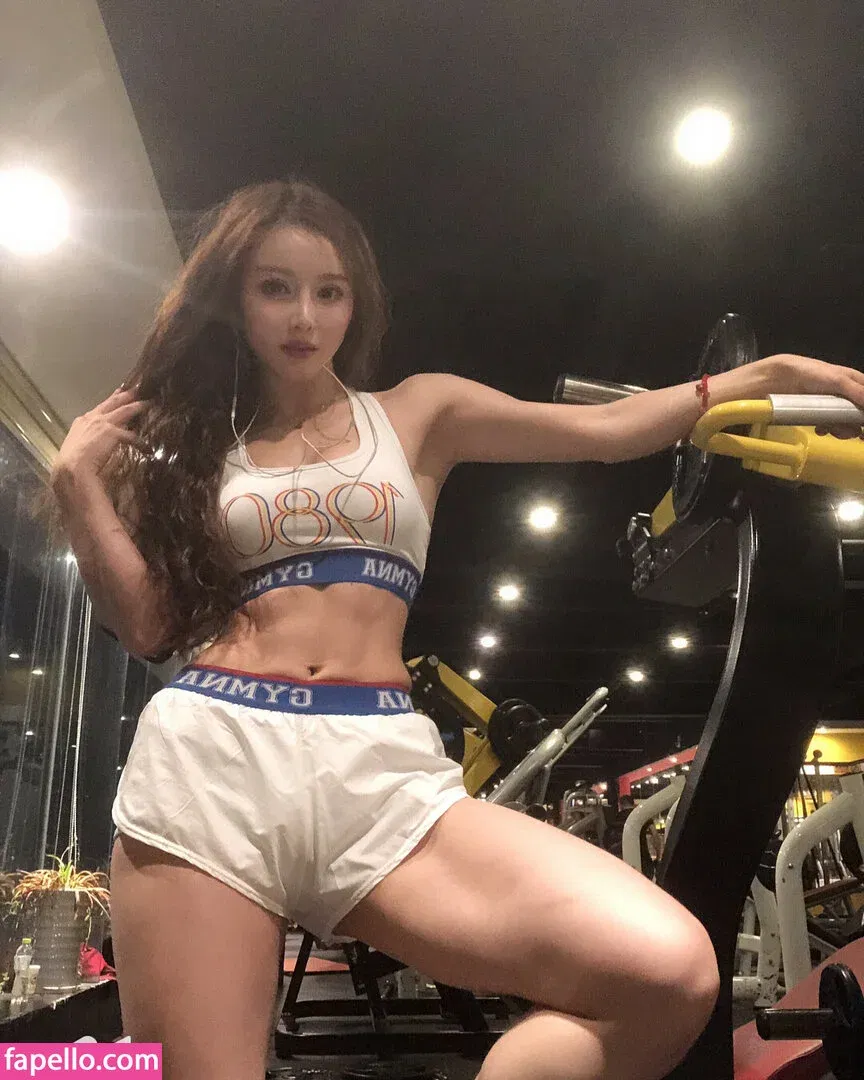 Yuan Herong Onlyfans Photo Gallery 