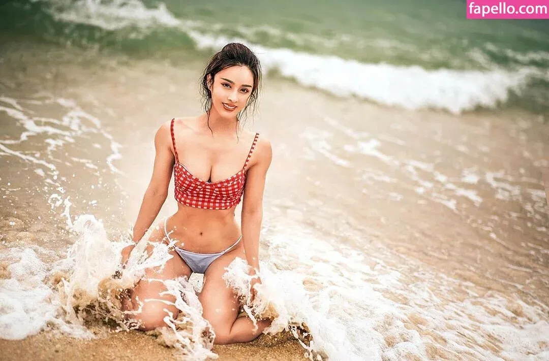 Yuan Herong Onlyfans Photo Gallery 