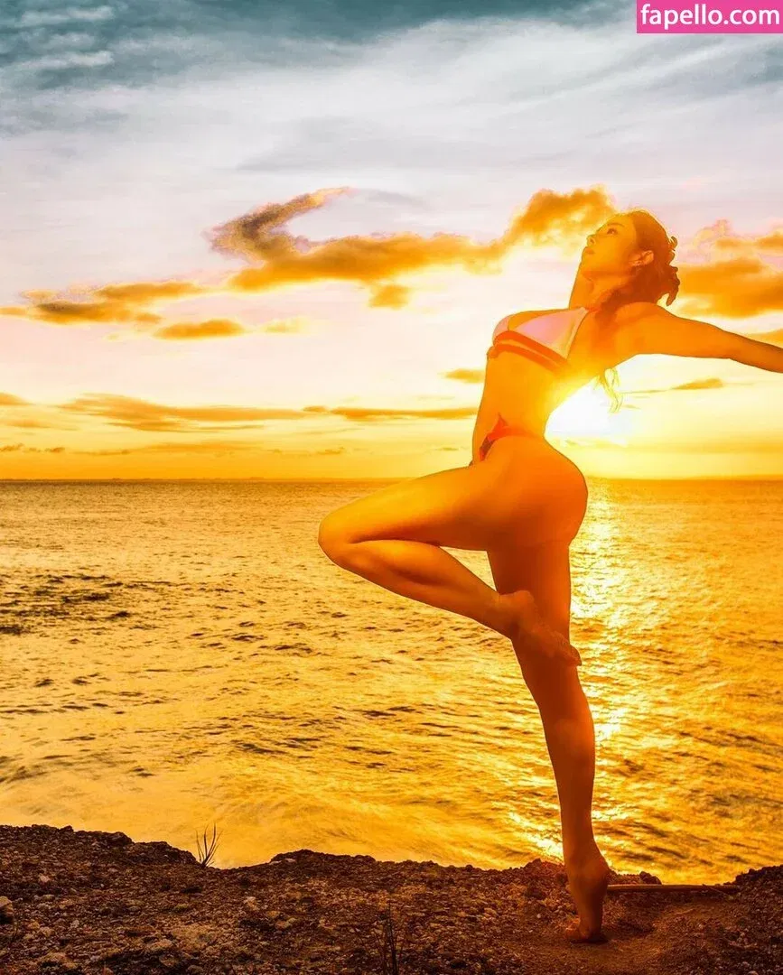 Yuan Herong Onlyfans Photo Gallery 