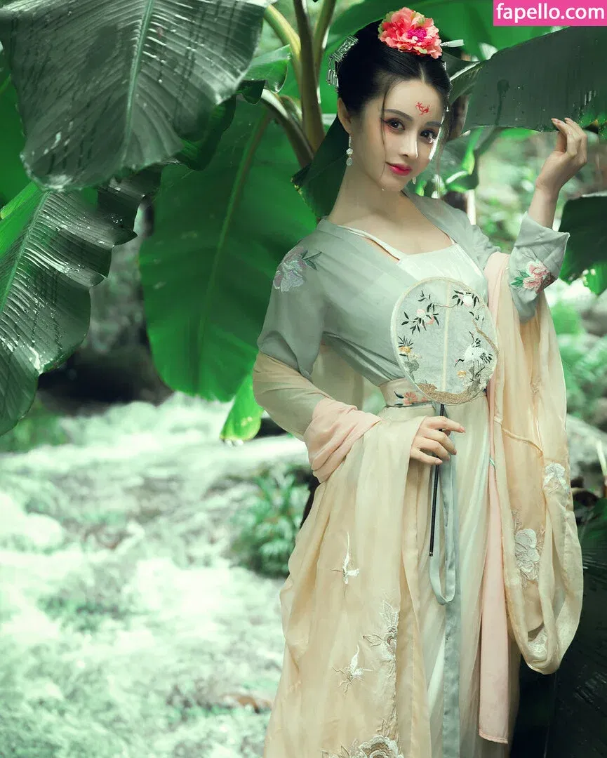 Yuan Herong Onlyfans Photo Gallery 