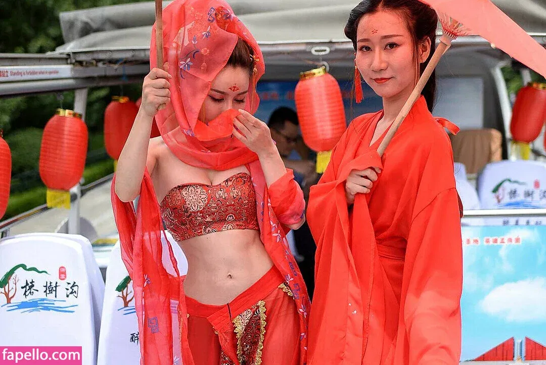 Yuan Herong Onlyfans Photo Gallery 