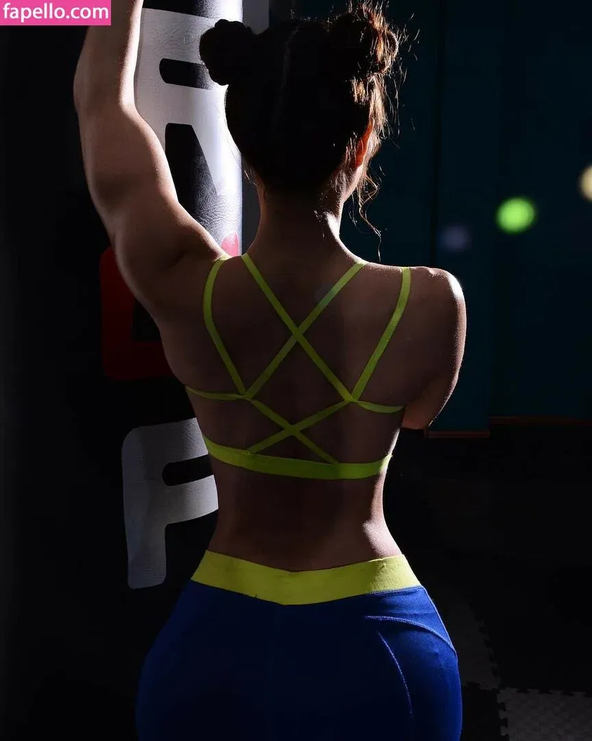 Yuan Herong Onlyfans Photo Gallery 