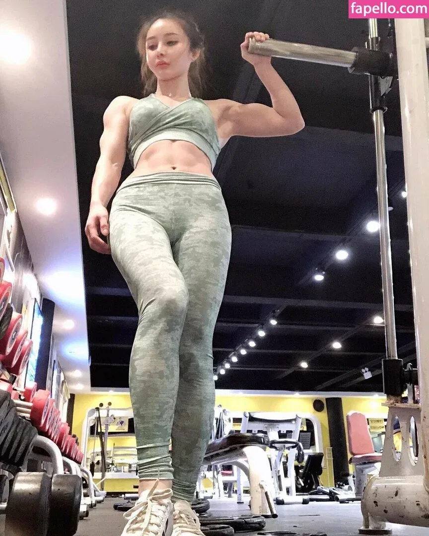 Yuan Herong Onlyfans Photo Gallery 