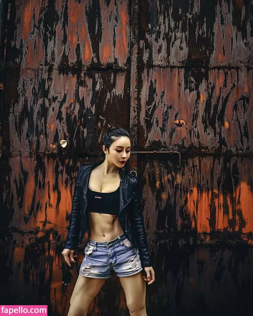 Yuan Herong Onlyfans Photo Gallery 