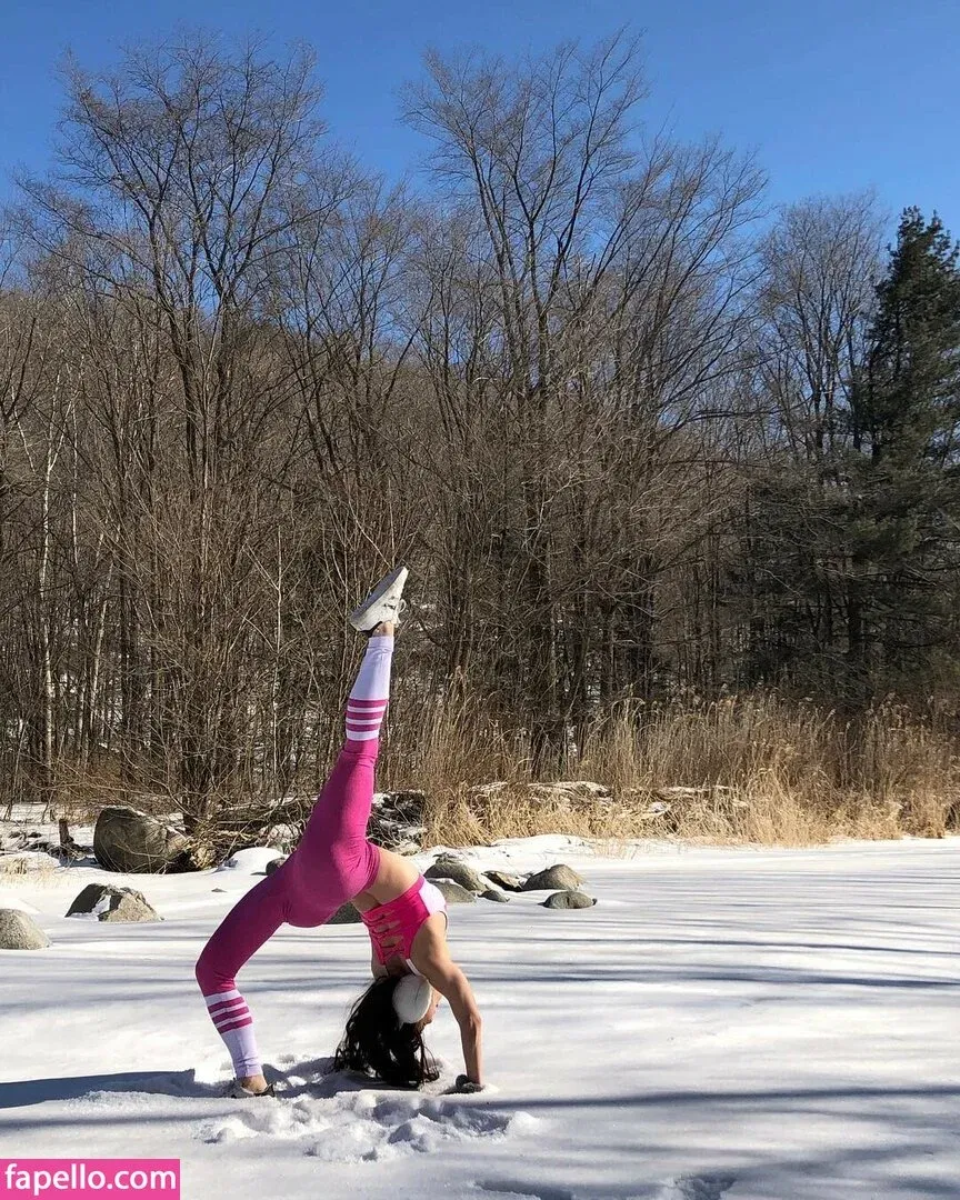 Yuan Herong Onlyfans Photo Gallery 