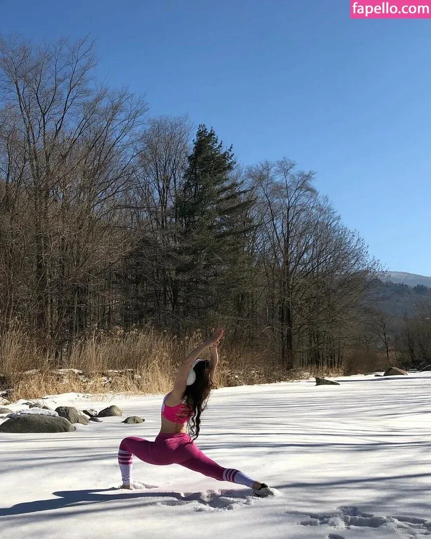 Yuan Herong Onlyfans Photo Gallery 