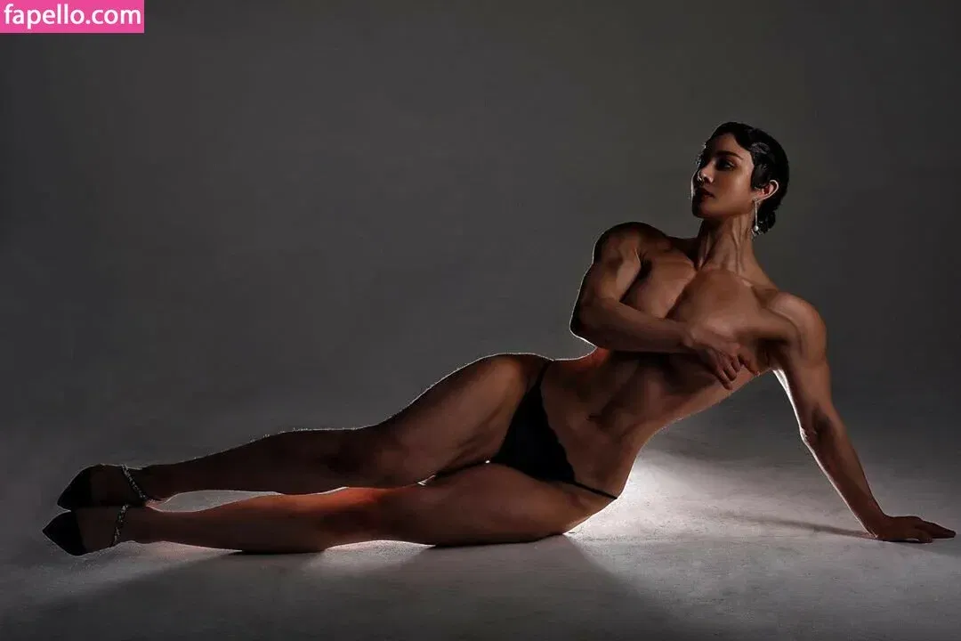 Yuan Herong Onlyfans Photo Gallery 