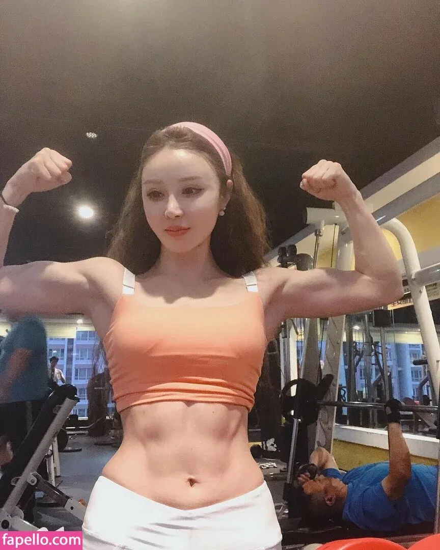 Yuan Herong Onlyfans Photo Gallery 