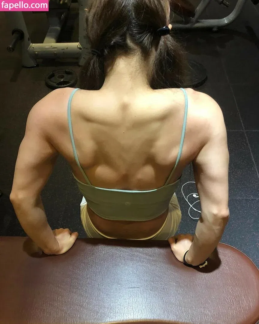 Yuan Herong Onlyfans Photo Gallery 