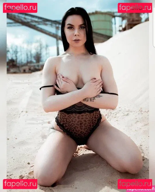 kimassthetics Onlyfans Photo Gallery 