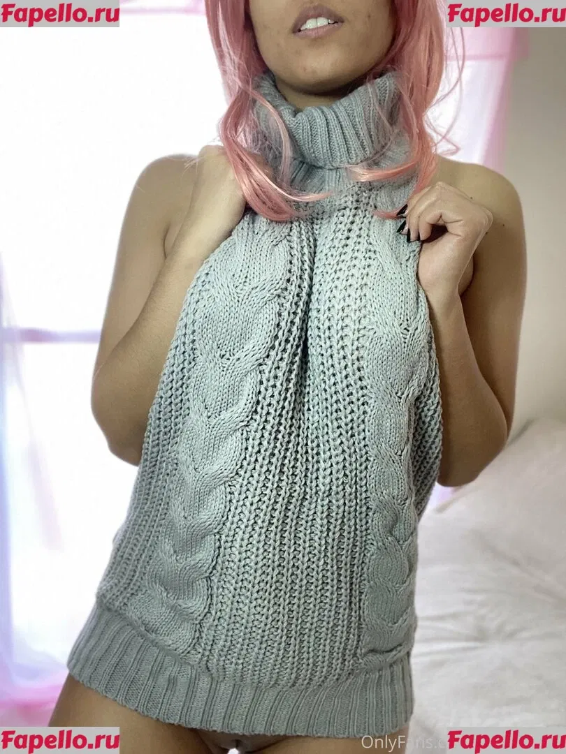 hatsuzume Onlyfans Photo Gallery 