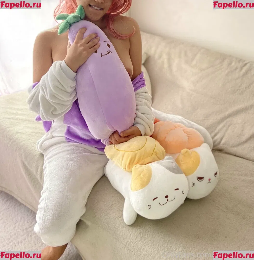 hatsuzume Onlyfans Photo Gallery 