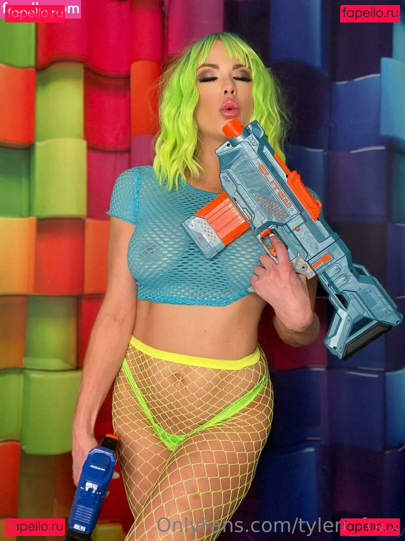 tylerr_foxx Onlyfans Photo Gallery 